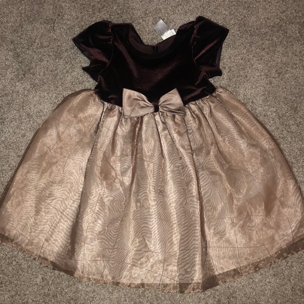 Girl’s formal dress